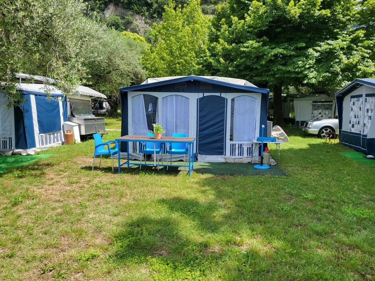 Camping Pilzone Ізео Екстер'єр фото