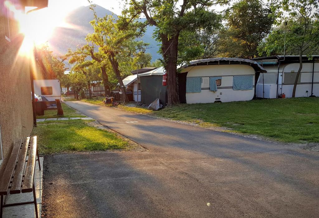 Camping Pilzone Ізео Екстер'єр фото